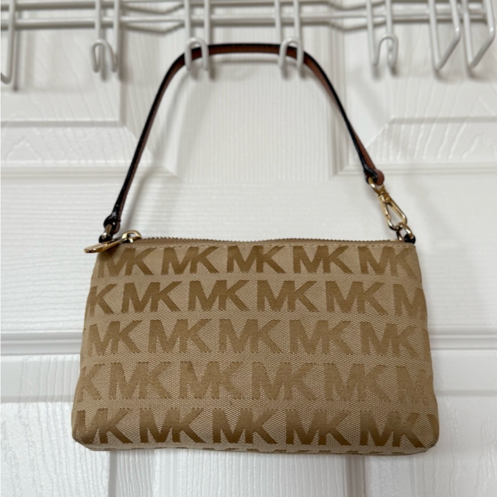 MK purse